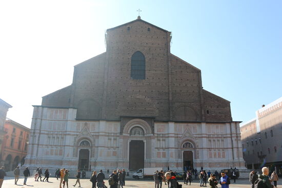 Dom von Bologna