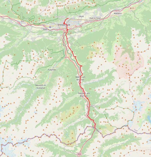 Etwa 40 Kilometer waren es von Innsbruck zum Brenner, die Höhenmeter waren aber das Anstrengende auf diesem Abschnitt (Quelle: Openstreetmap)