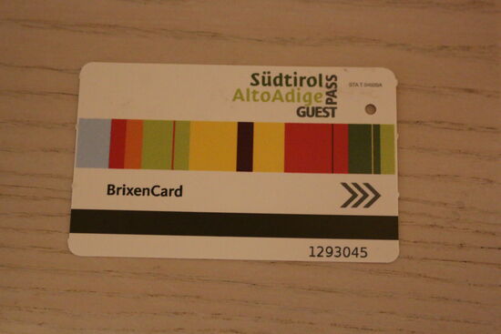 Die BrixenCard für Bus und Seilbahn, um mal nicht trampeln zu müssen