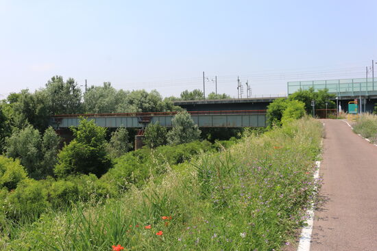 Und wieder einmal überquere ich einen Kanal