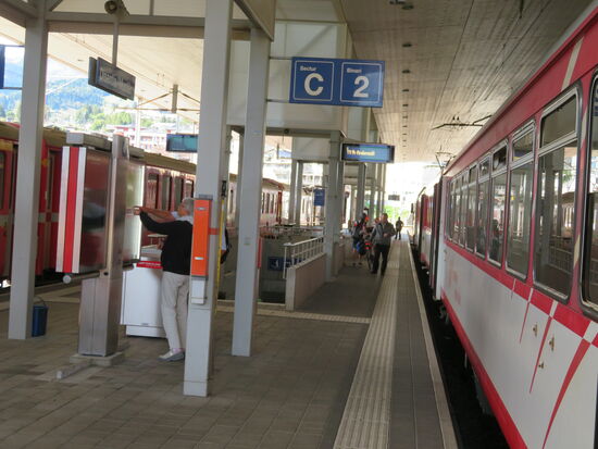 Umsteigen in Disentis/Mustér