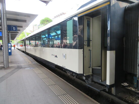 Aussteigen in Montreux