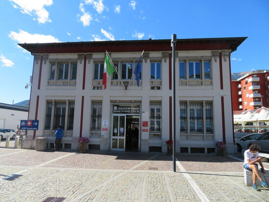 Schweizer Bahnhof von Tirano