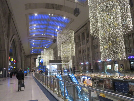 Abschied im weihnachtlichen Leipzig