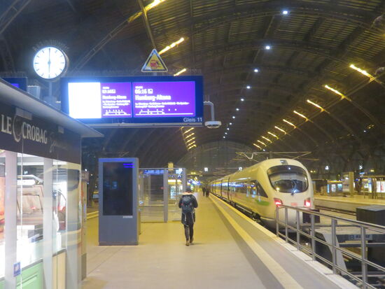 Los geht es Richtung Flughafen Berlin