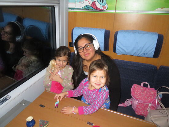 So früh morgens ist das Kleinkindabteil ganz leer