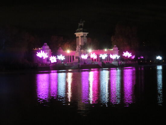 Schön beleuchteter Park