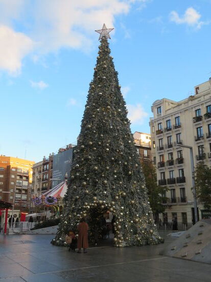 Plaza de Salvador Dali