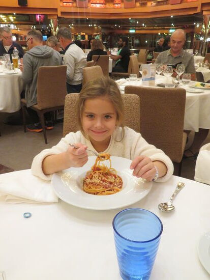 Erstes Abendessen auf dem Schiff