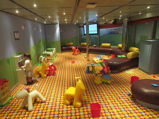 Noch ein Besuch im Spielzimmer vom Schiff