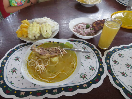 Leckeres Essen bei Sindys Tante