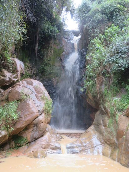 Cataratas de Llacanora - 1. Wasserfall - Cascada Paccha Hembra