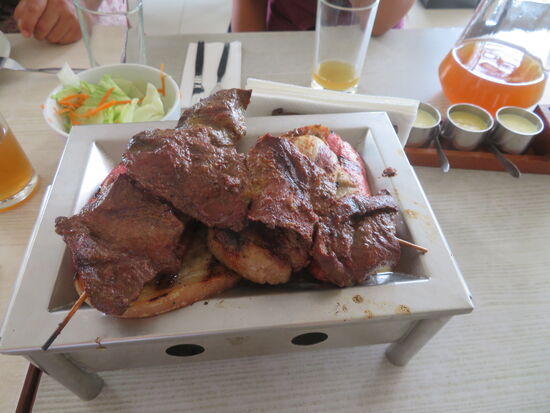 Leckeres Mittagessen, aber nicht für Vegetarier geeignet