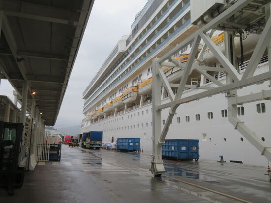 In Savona wurde das Schiff so richtig mit Vorräten aufgefüllt