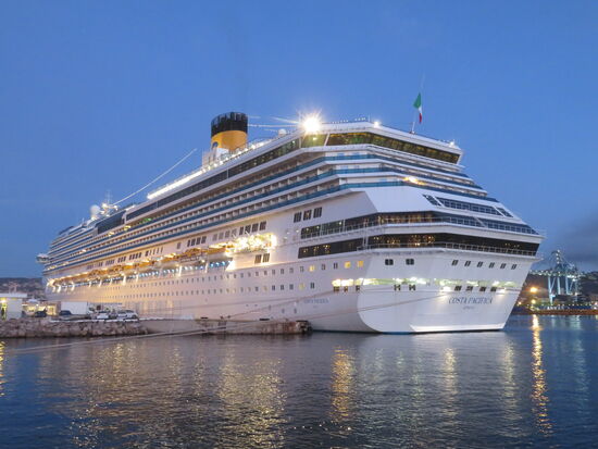 Anblick auf unser Schiff am morgen