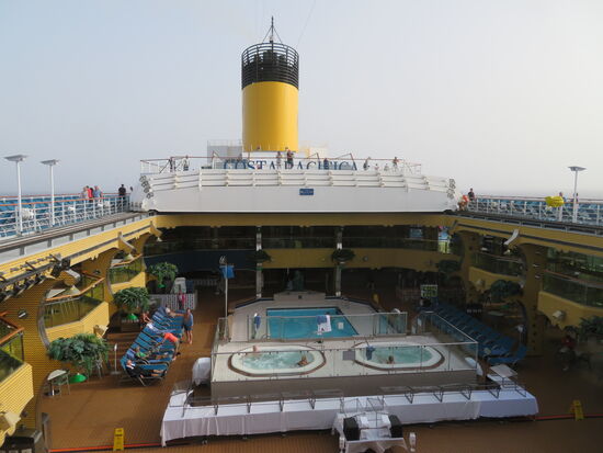 Jetzt ist Cabriowetter und das Dach wurde geöffnet