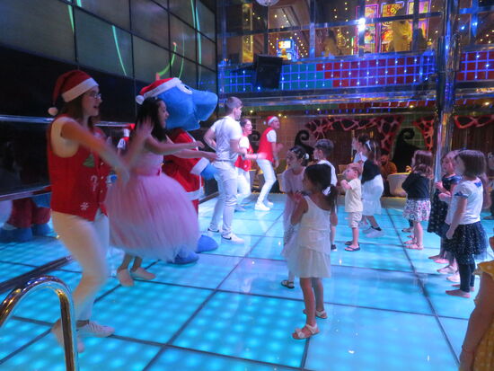 Die tägliche Kinderbespaßung