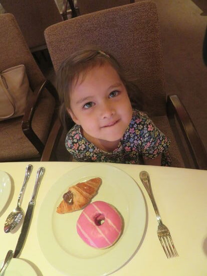 Ein letztes Frühstück auf dem Schiff