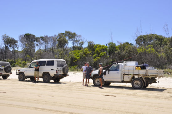 Und dann waren unsere 3 Tage auf Fraser Island auch schon wieder zu Ende und wir haben auf die Fähre zurück gewartet. Schön wars, geil wars und für uns eine ganz neue Erfahrung!
