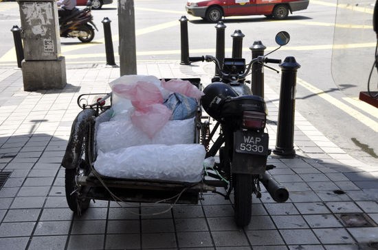 Immerhin stehen die Eiswürfel im Schatten