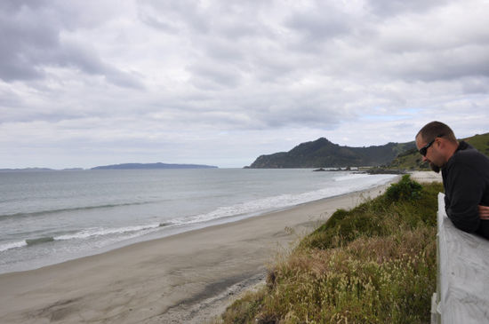 Der Strand (mittlerweile ganz was Seltenes für uns) vor unserem Campingplatz an der Ostküste von Coromandel