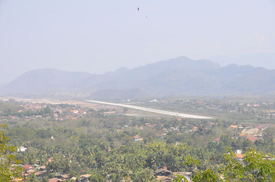 Das Rollfeld des Flughafens