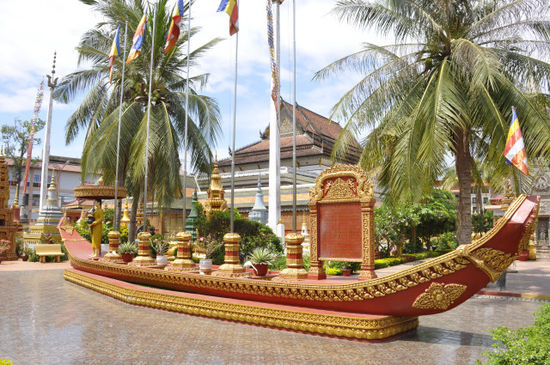 Einer von etlichen "modernen" Tempeln in Siam Reap.