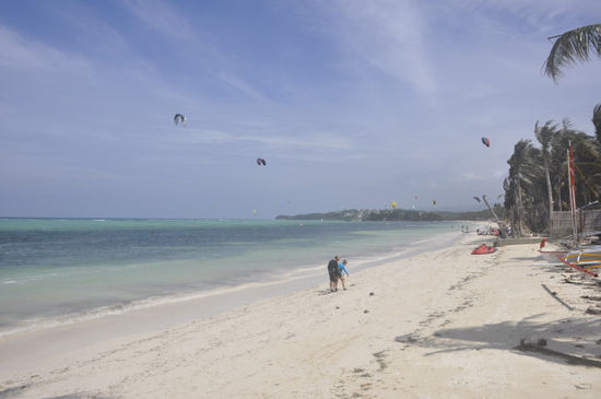 ...und im Gegensatz zum White Beach vor allem schön ruhig!!!