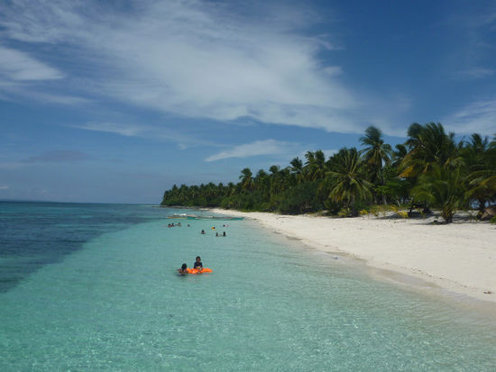 ...mit sensationellem Strand...