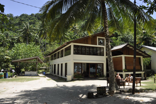 Trotz der vielen Extras sind wir nach 2 Nächten ins Lumba Lumba Dive Center umgezogen...
