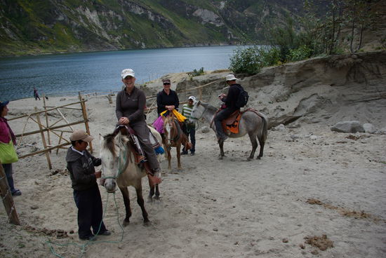 Am Kratersee unten....