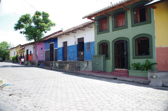 La casa verde..
Unser Zuhause für die nächste Woche.
Ein schön renoviertes Arpartmenthaus.