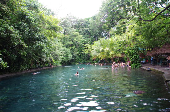 Ojo de Agua.....Kurbad auf nicaraguanisch...Vulkanquelle