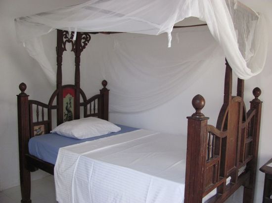 Mein omanisches Himmelbett im Hotel Kiponda in Stone Town