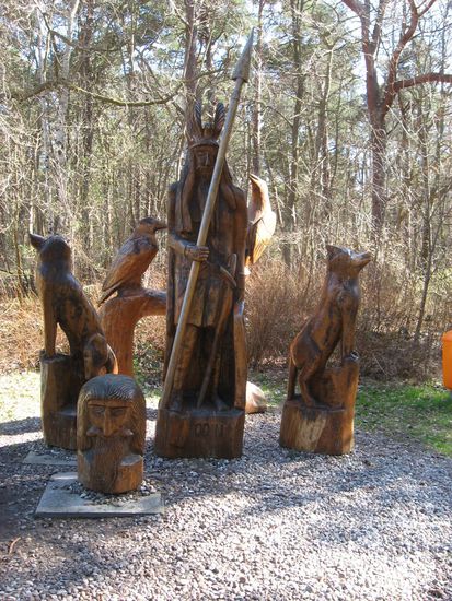 Themenpark Dierhagen Darstellung des Odin von Holzbildhauer Siegfried Kümmel