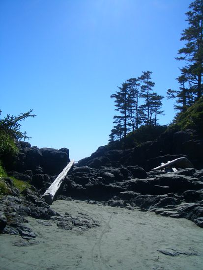 mein kleiner Privatstrand mit Felsen zum Sonnen