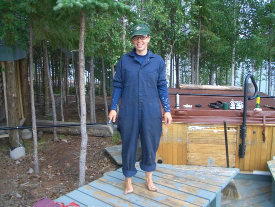 Ich konnte nur schwer widerstehen, barfuss in der Farbe rumzulaufen und mich anstatt des Decks anzumalen