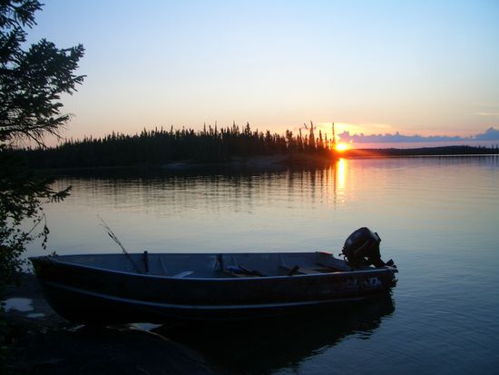 Emma vor einem Sonnenuntergang, normalerweise ist sie nicht so zickig