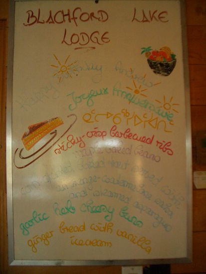 Geburtstagstafel mit Menue