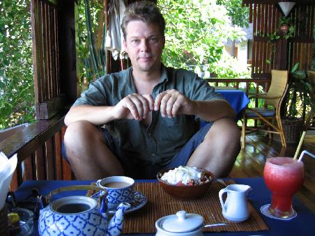 Fruehstueck im Restaurant des Bay View Resorts