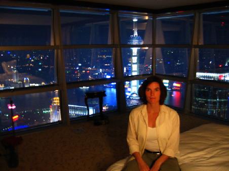 Sandra in unserem Hotelzimmer