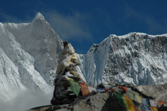 Gebets Fahnen im Himalaya