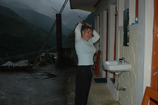 Katzenwäsche im Kalten und Dunkeln