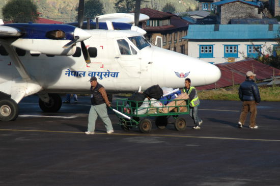 Doch dann "hektisches " Gerenne" auf dem Rollfeld