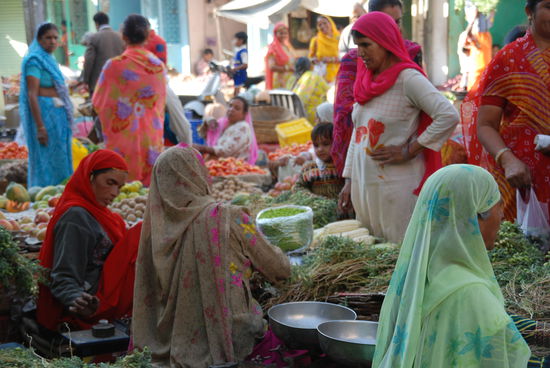 Das sieht doch richtig lecker aus. Ich fand das Gemüse hier sauberer und schöner als teilweise bei uns in einigen Supermärkten