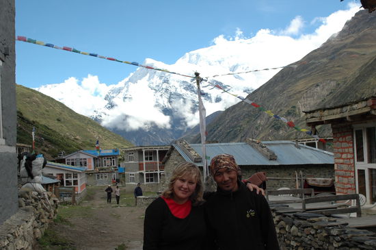 Gemeinsam warten Norbu und ich auf unser Süppchen
