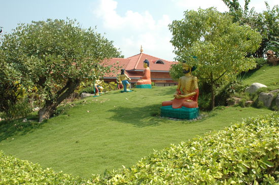 Die auch............überall Buddhas