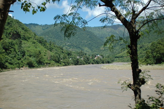 Rast am Trishuli River
