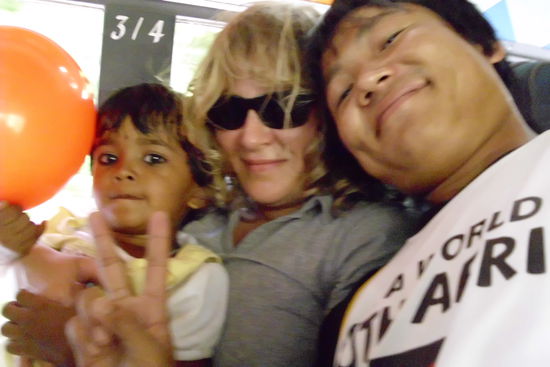 Nach einiger Zeit war die Kleine, glücklich mit ihrem Ballon, dann auch mal eingeschlafen und fühlte sich sau wohl.