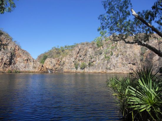 Stop an den Edith Falls... ne Runde schwimmen gegangen (uebrigens mit einer Wasserschlange)